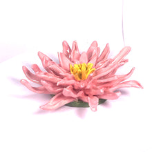 Load image into Gallery viewer, Ceramic produkt "Lily"hand- made Art by Asia Terek