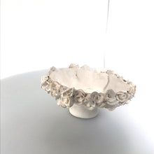 Загрузить изображение в средство просмотра галереи, Bowl on the leg "Omelija"- with roses whit ceramic hand-made Art by Asia Terek