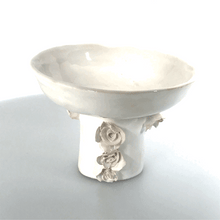 Загрузить изображение в средство просмотра галереи, Bowl on the leg "Karina" - with roses whit ceramic hand-made Art by Asia Terek