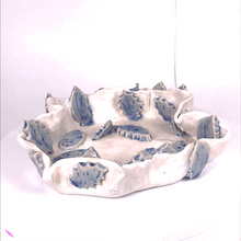 Загрузить изображение в средство просмотра галереи, Dish" With Leaves" ceramic hand- made Art by Asia Terek