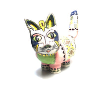 Load image into Gallery viewer, Cat  &quot;Nyusha&quot;  ceramic hand-made Art by Asia Terek
